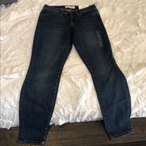 Women’s gap jeans